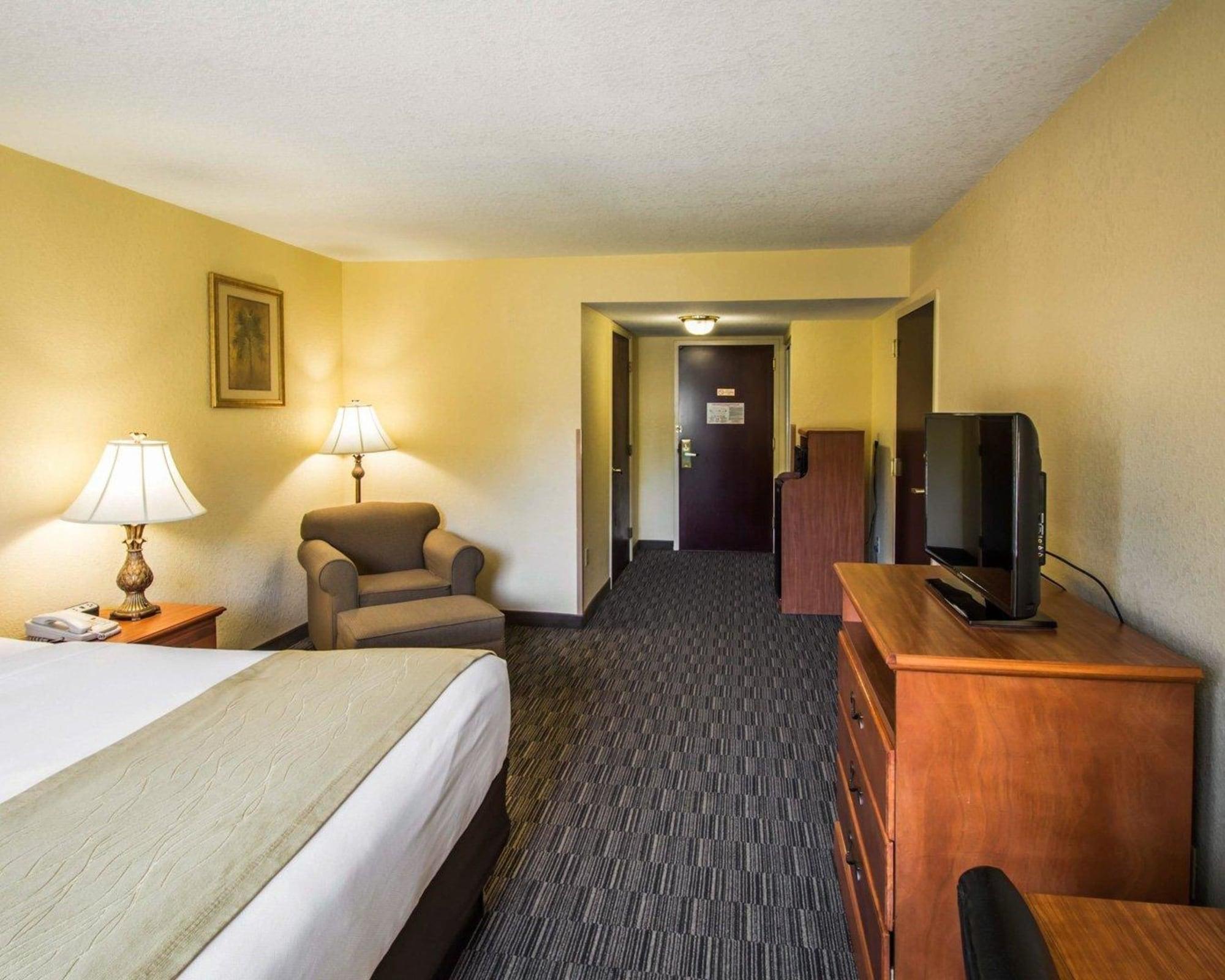 Comfort Inn & Suites Jupiter I-95 Exterior photo