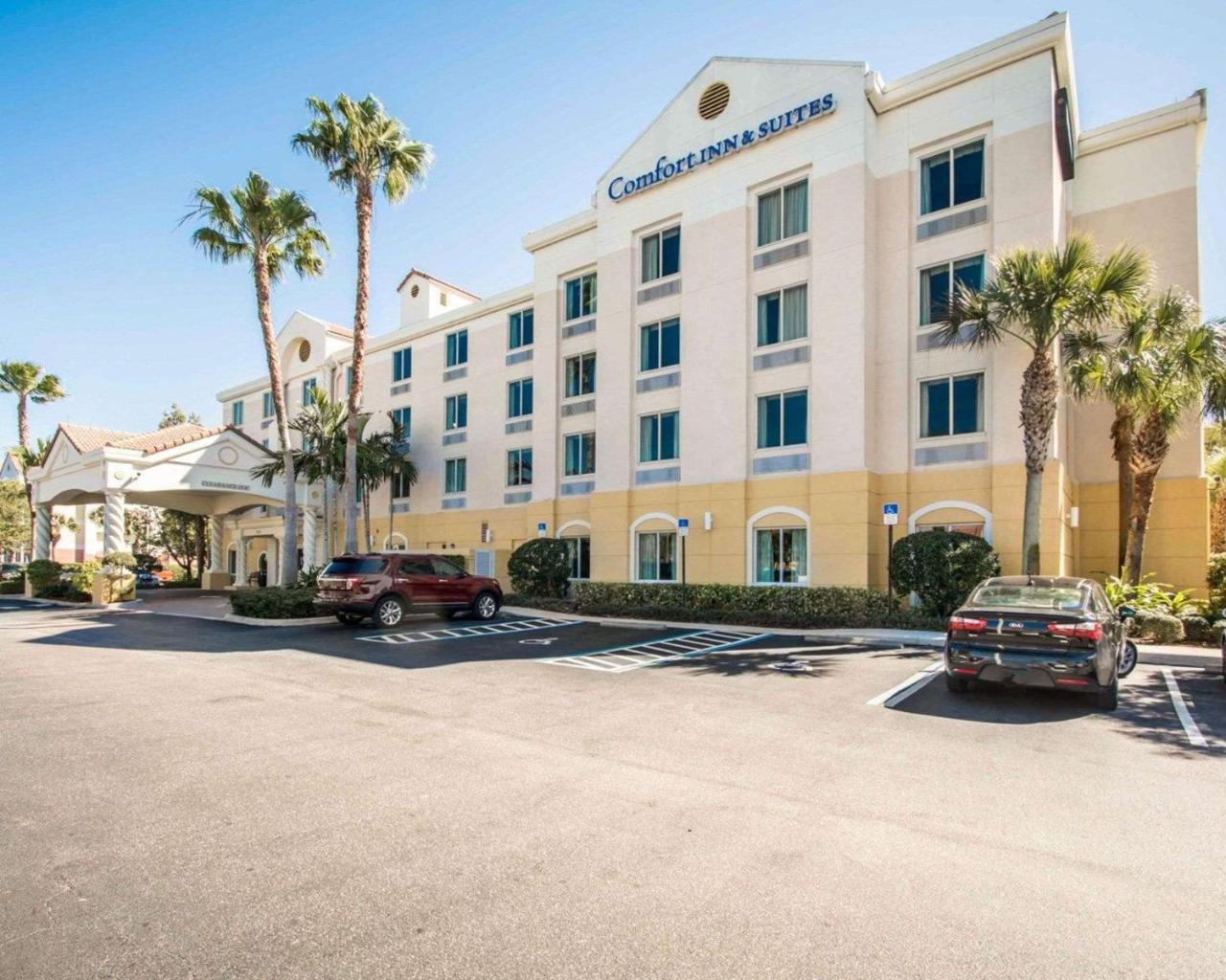 Comfort Inn & Suites Jupiter I-95 Exterior photo